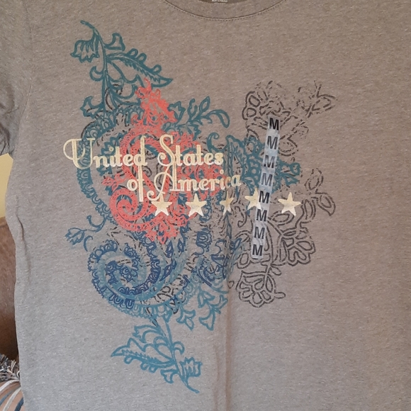 NWOT Vintage 2000 Short Sleeve Tee - Picture 3 of 4